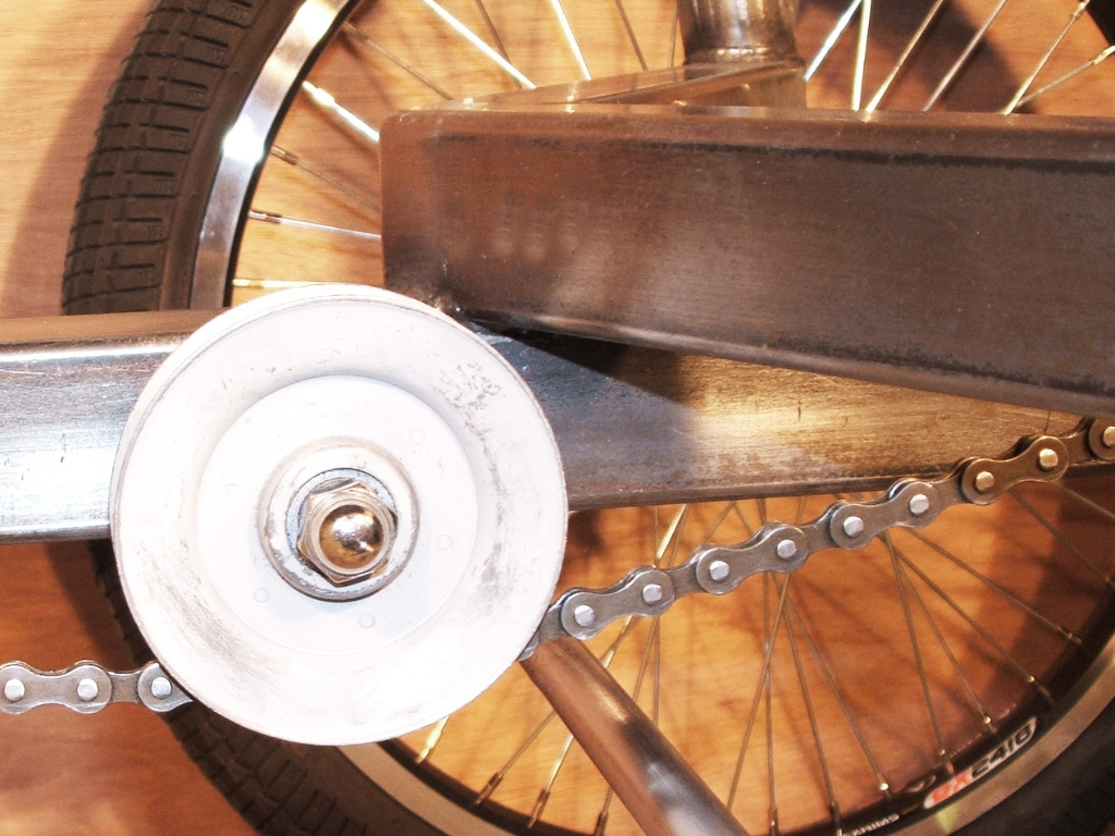 StreetFox Tadpole Trike - chain guide pulley